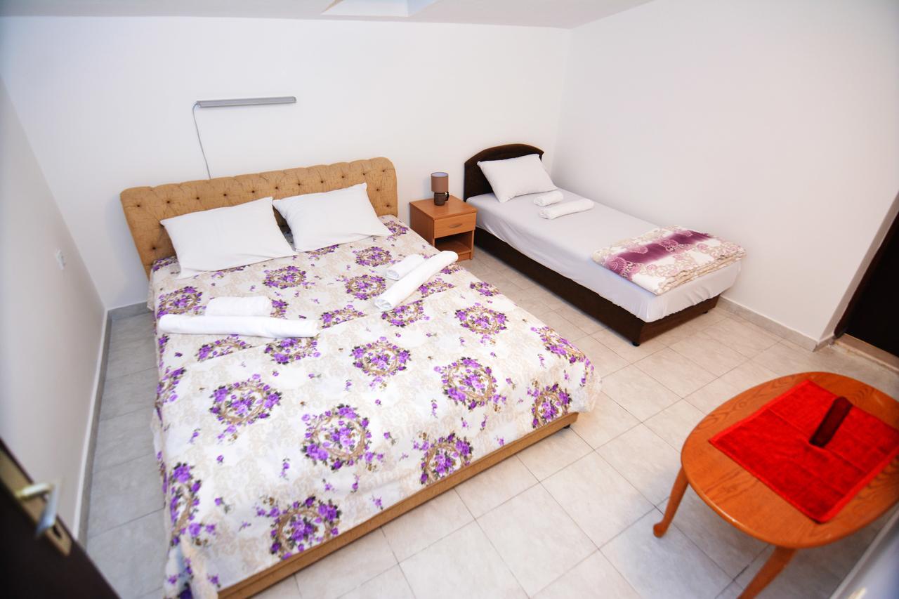 Apartments Jovana Petrovac 객실 사진